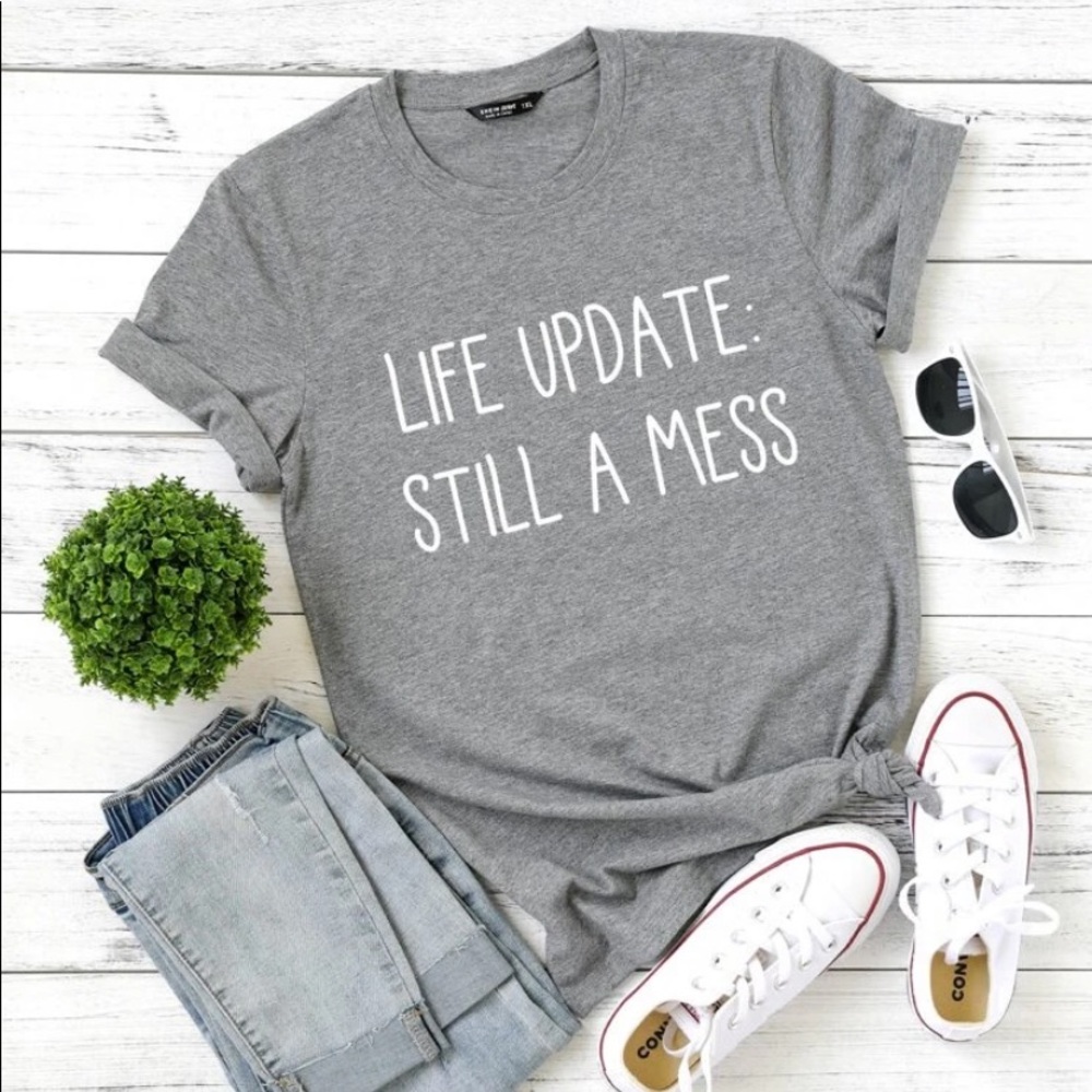 📦FREE SHIP!📦🟡Life Update Tee! 🟡